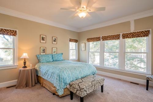 Alta Mira by Oak Island Accommodations - photo 40