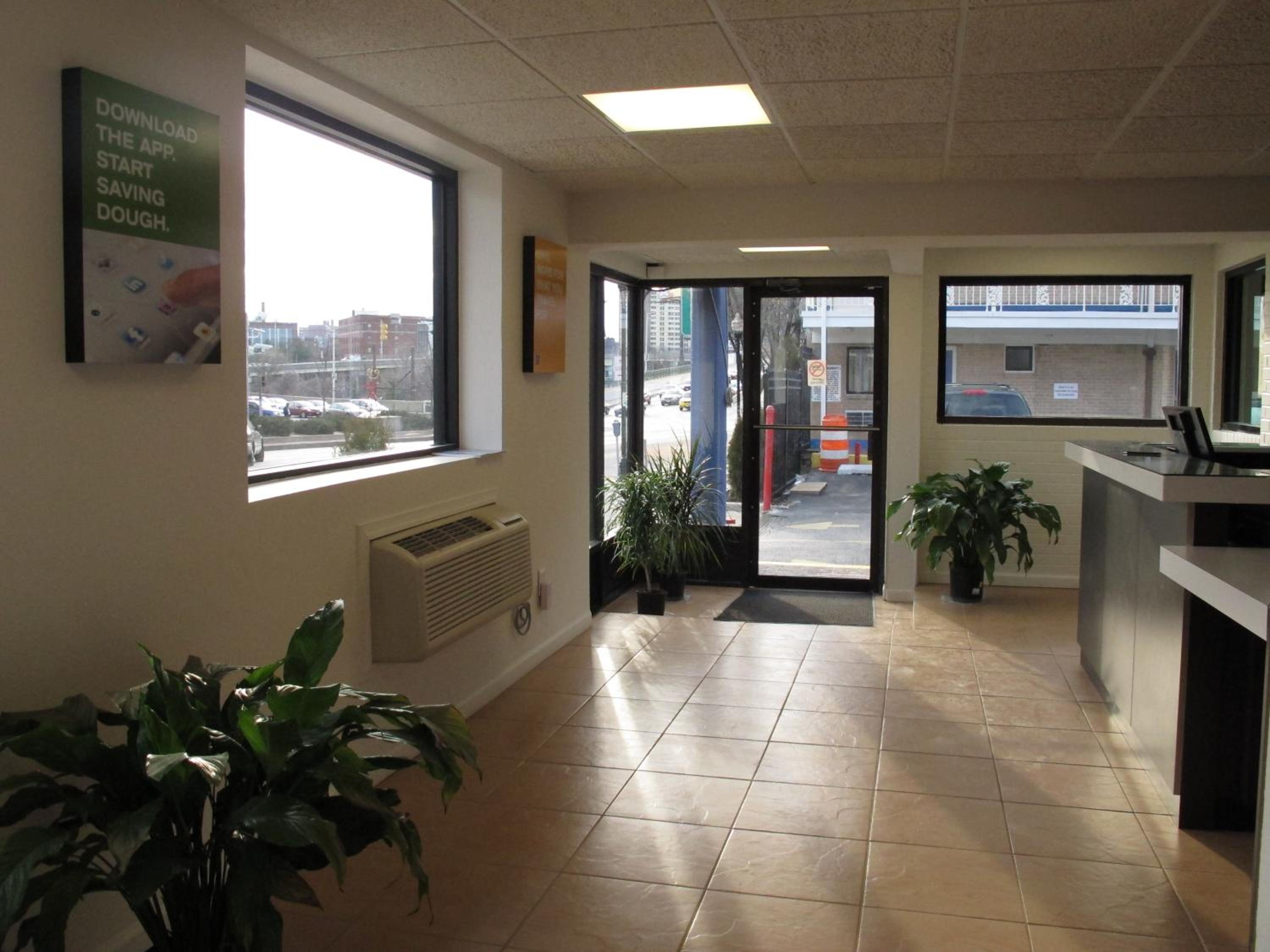 Motel 6 Baltimore MD - photo 20