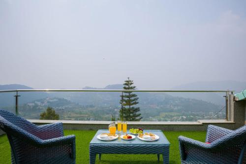 Heaven on Hills by The StayCationer — hotel in Bhim Tal