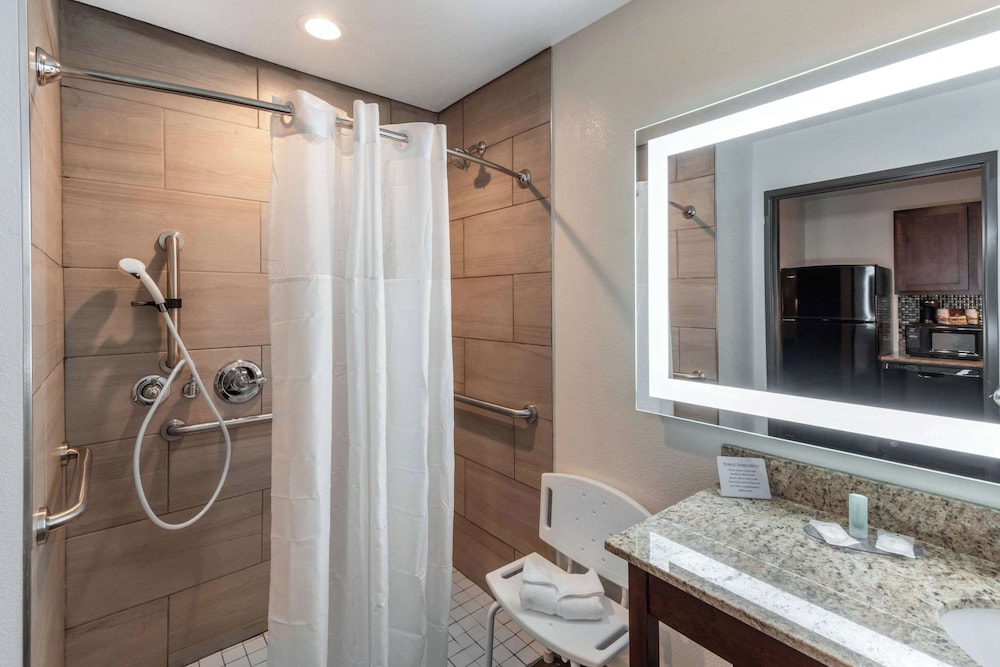 MainStay Suites Denver International Airport - photo 9