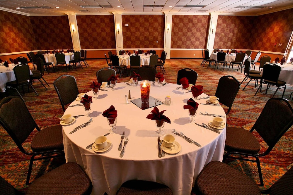 DoubleTree Suites by Hilton Tucson Airport - photo 37