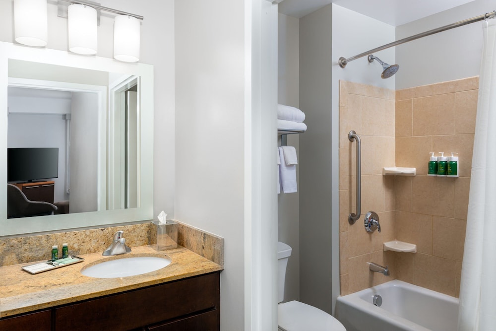 TownePlace Suites Buffalo Airport - photo 26