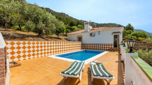 Casa Leo Frigiliana by Ruralidays — 4-Star Luxury Hotel in Frigiliana, Spain