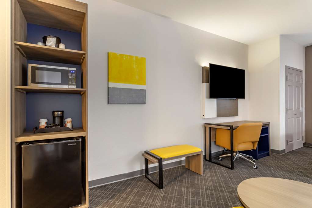 Comfort Suites Natchitoches - photo 13