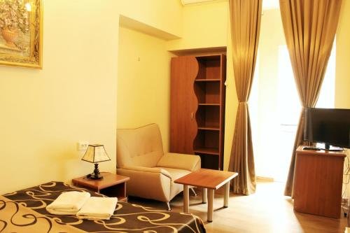Quiet Corner Hotel — Tbilisi — photo 2