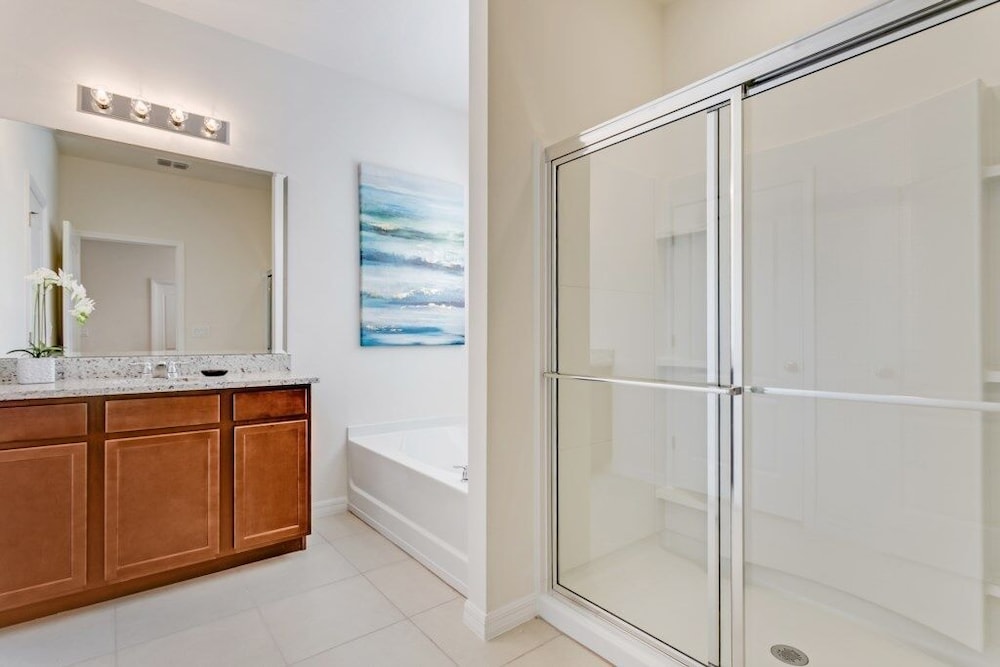 Amazing 7 Bedroom Solterra New Resort Home 7 Villa by Redawning - photo 32