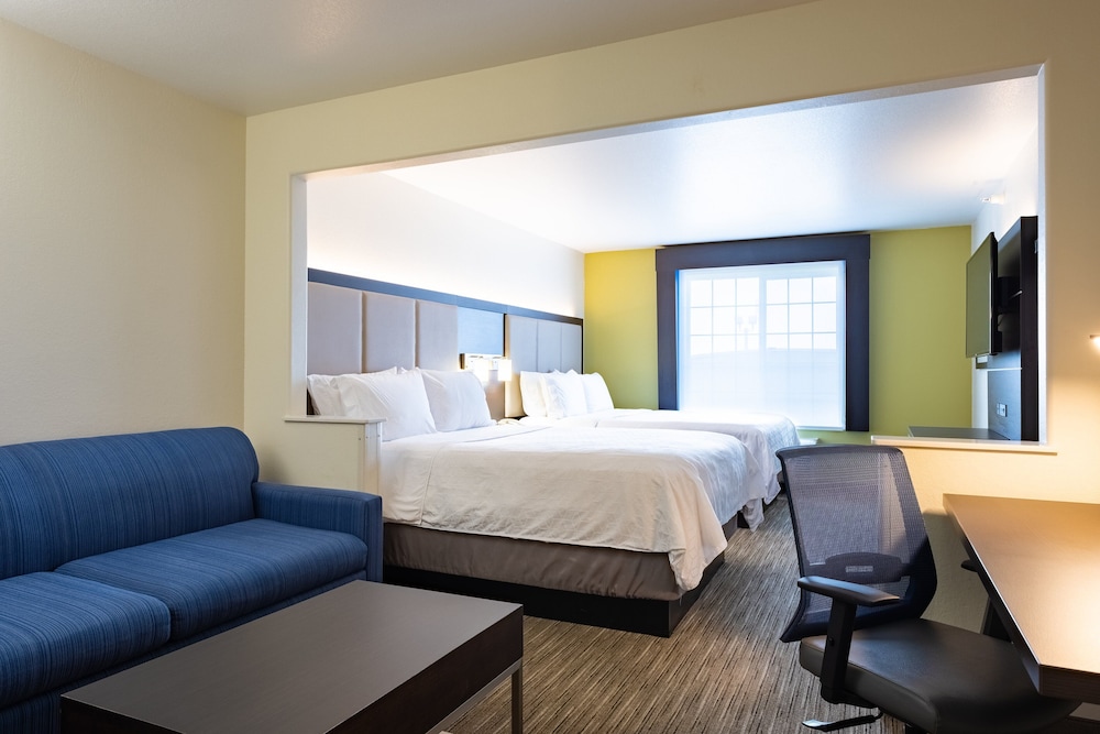 Holiday Inn Express & Suites Evanston By IHG - photo 23