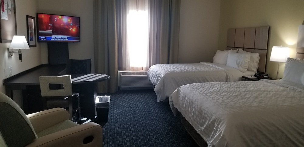 Candlewood Suites Plano North by IHG - photo 6