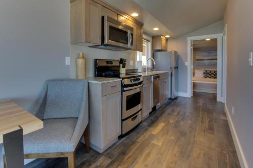 Oceanside Inn - photo 30