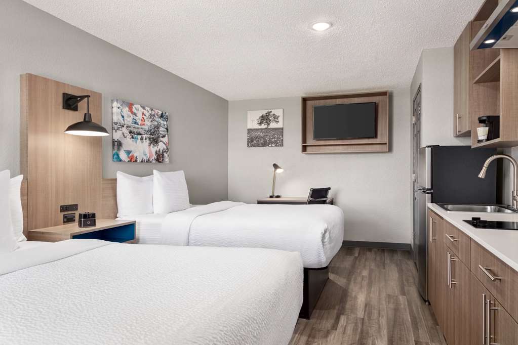 La Quinta Inn by Wyndham Temple - photo 19