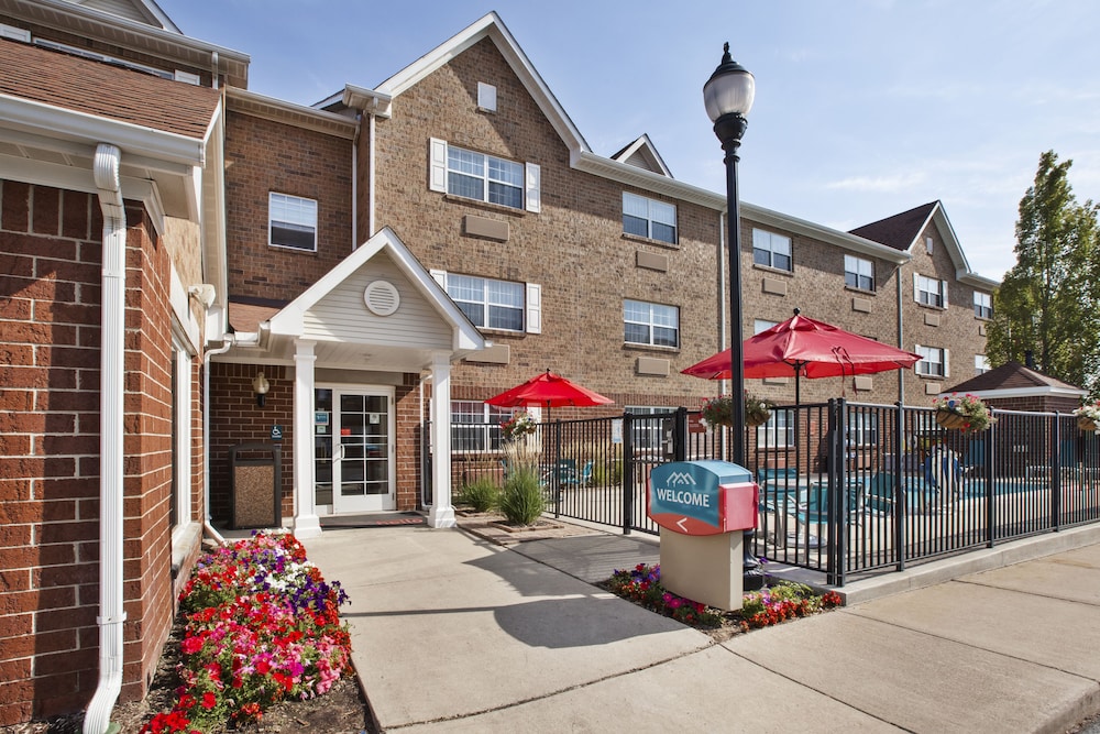 TownePlace Suites Detroit Sterling Heights - photo 28