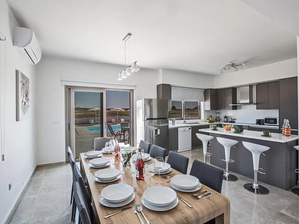 Villa Ioanni Chrysos Luxury And New 6 Bedroom Protaras Villa