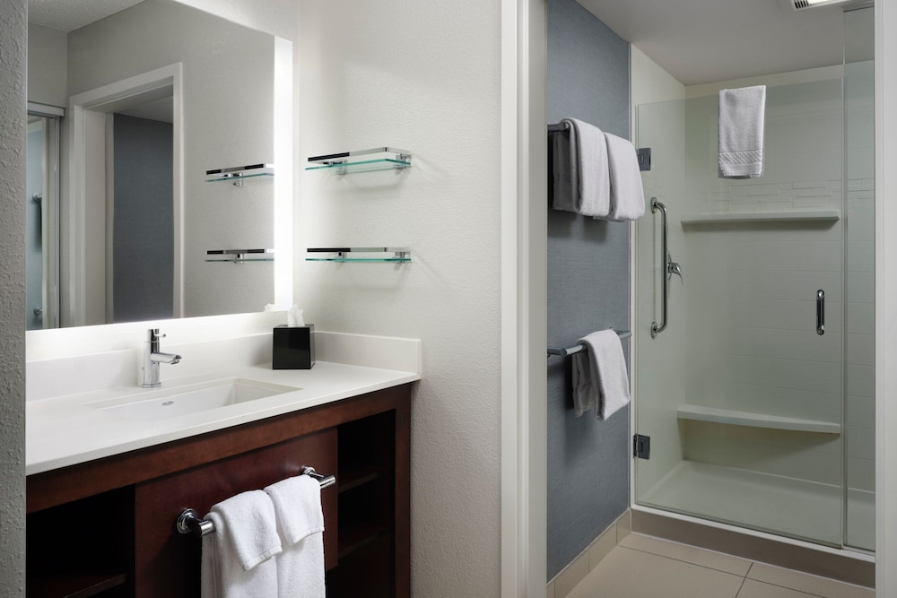 Residence Inn by Marriott Grand Rapids Airport - photo 15