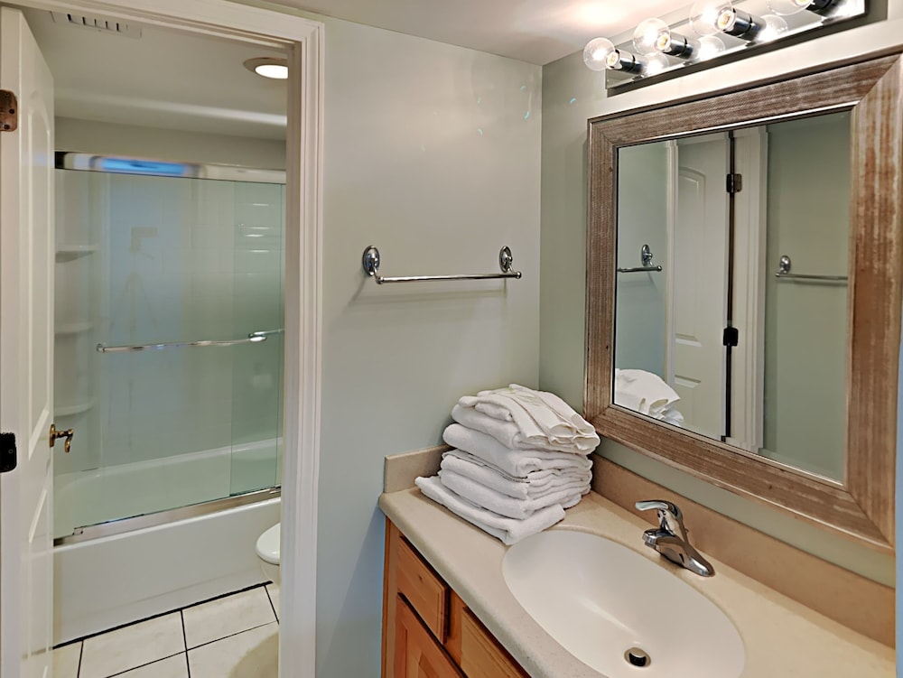 Regency Towers by Southern Vacation Rentals - photo 344