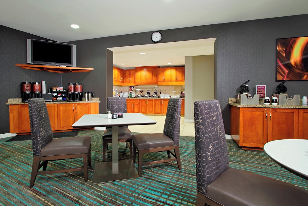 Residence Inn Phoenix Glendale Sports & Entertainment District - photo 47