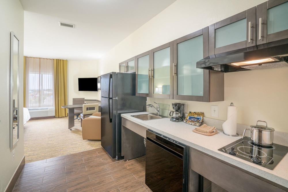 Candlewood Suites Nashville Franklin by IHG - photo 11