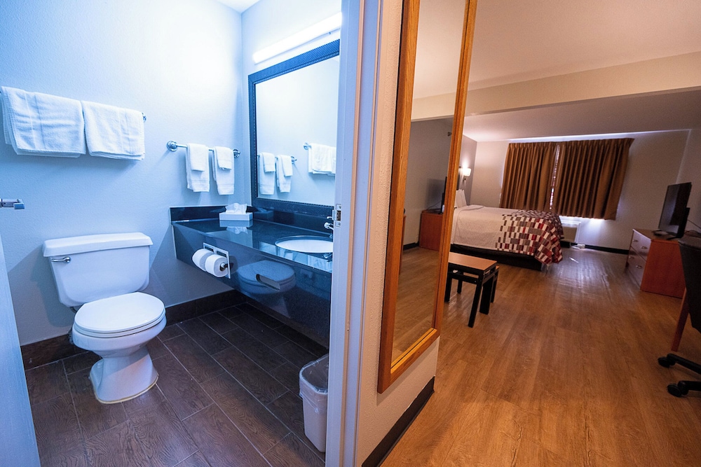 Red Roof Inn & Suites Danville IL - photo 17