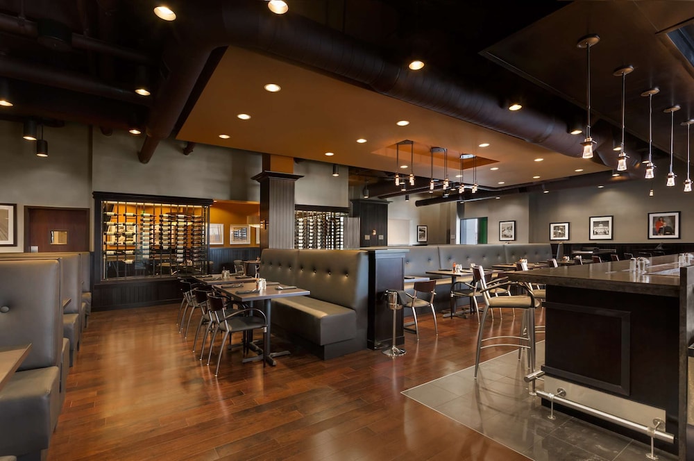 Embassy Suites by Hilton Salt Lake West Valley City - photo 64