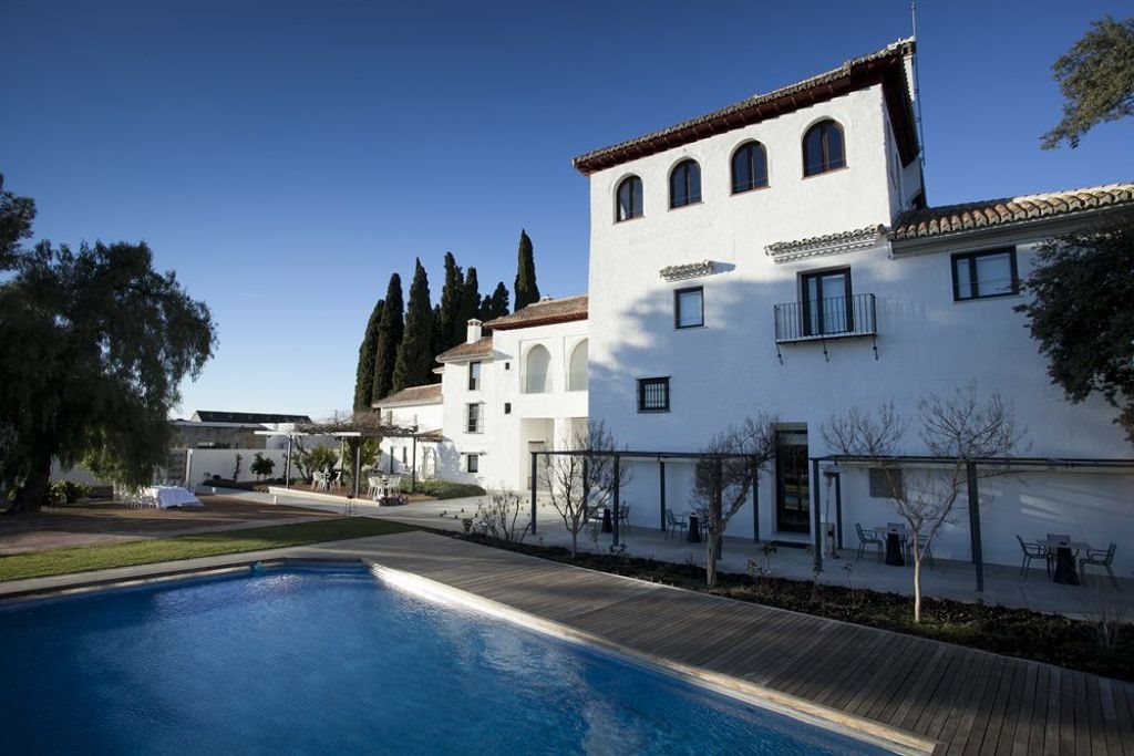 Hotel Darabenaz in Zubia, Spain