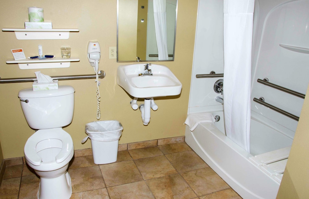 Candlewood Suites Columbus Fort Benning by IHG - photo 14