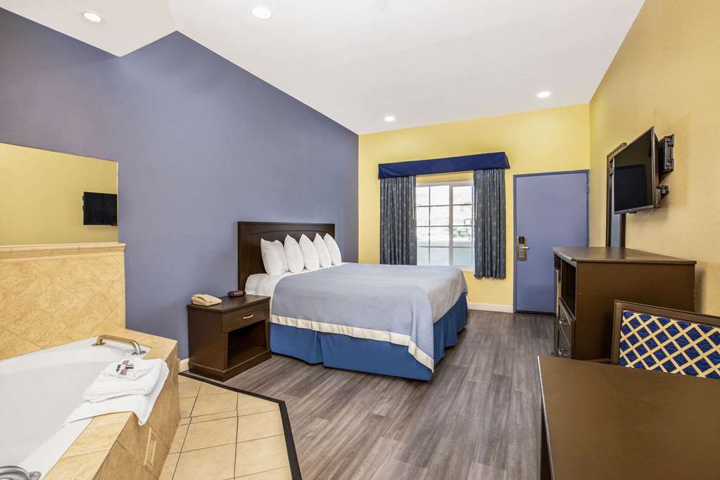 Days Inn by Wyndham Banning Casino Outlet Mall - photo 13