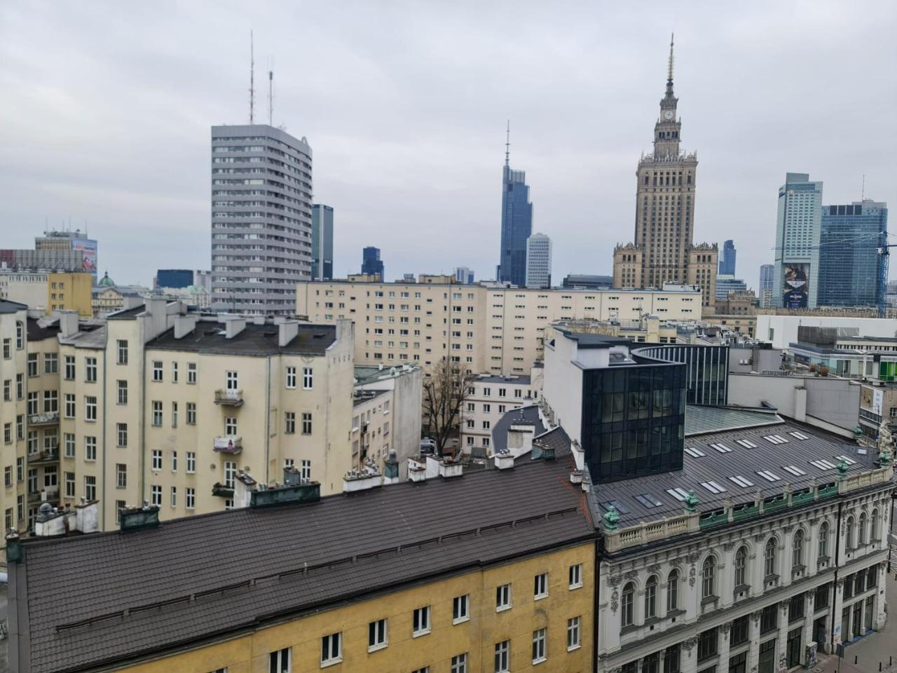 10Q Z6 Apartament 803 — 4-Star Luxury Hotel in Warsaw, Poland