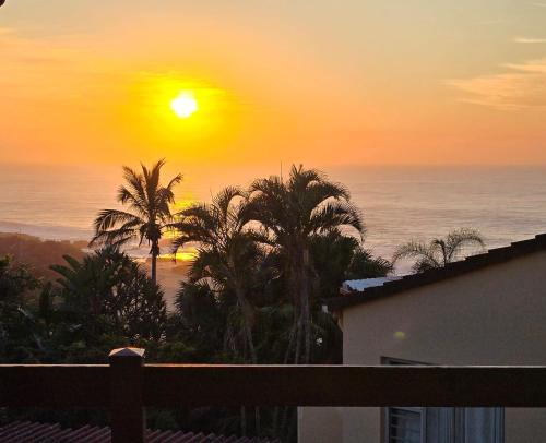 Villa Del Sol 12 Deftige Dame — 4-Star Luxury Hotel in Margate, South Africa