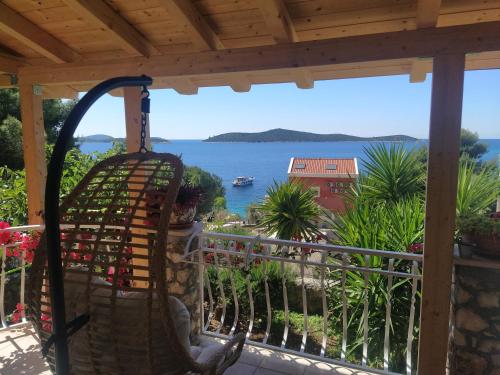 Blue Paradise Apartman 2 — 4-Star Luxury Hotel in Marina, Croatia