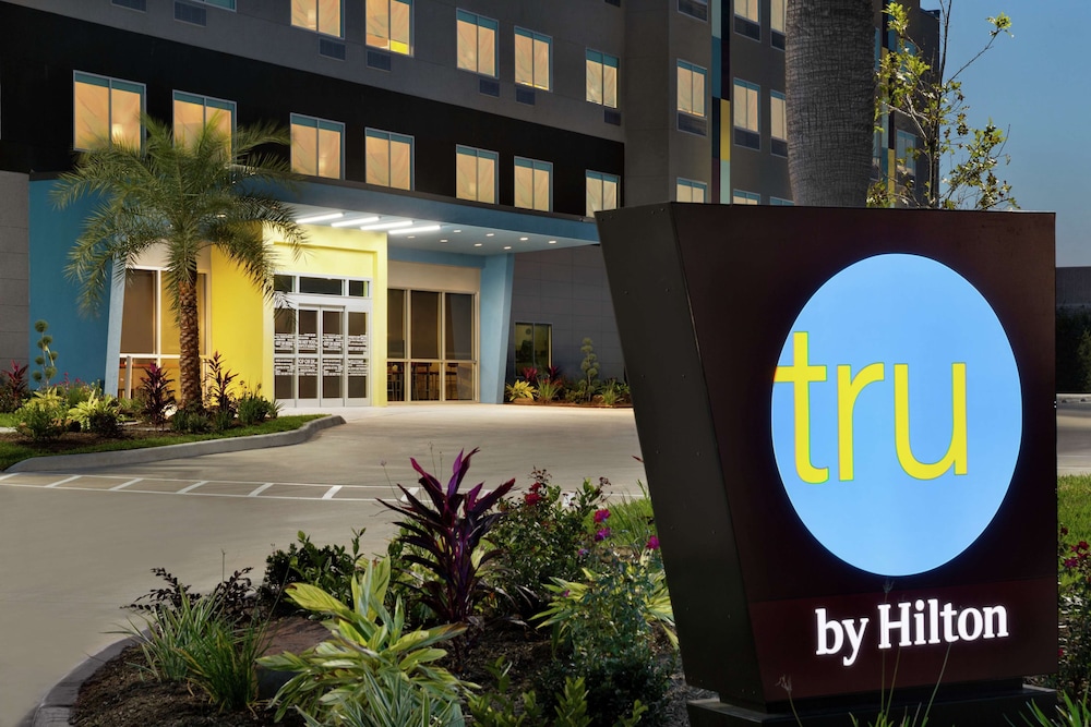 Tru by Hilton Houston Webster NASA - photo 33