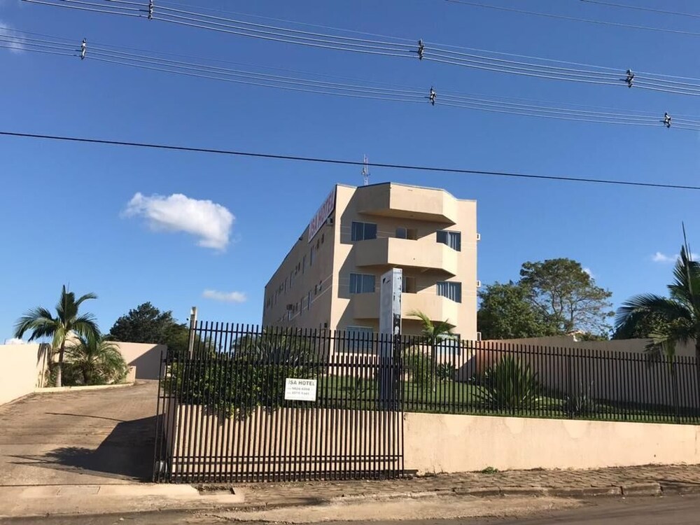 Jsa Hotel — hotel in Siqueira Campos