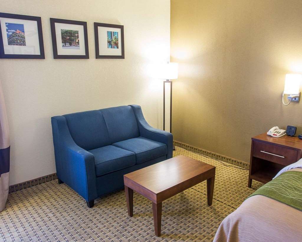 Comfort Inn Hammond - photo 19