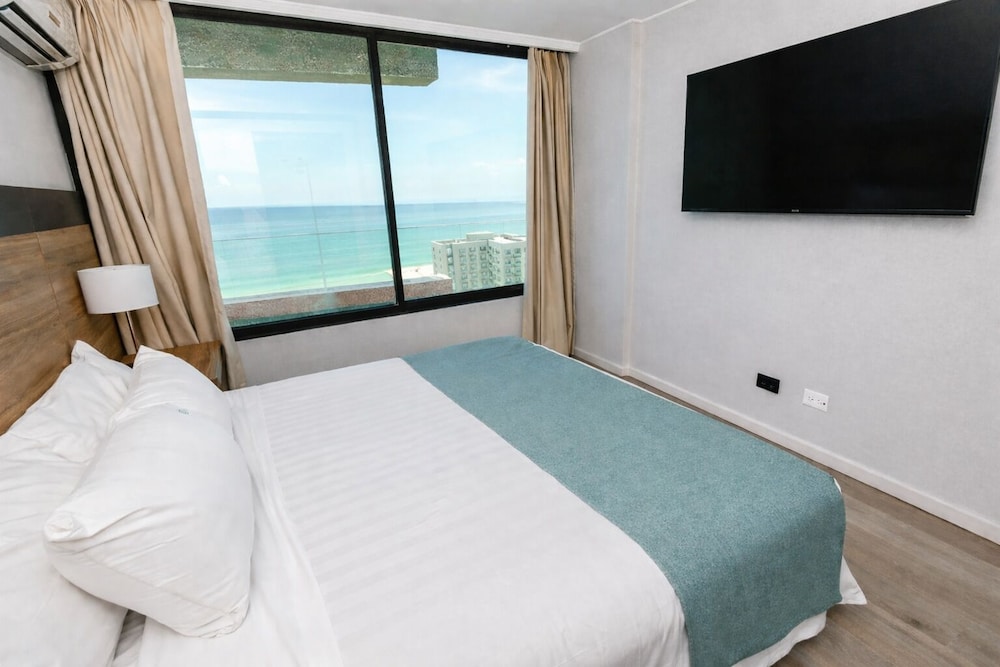 Hotel Terrado Club — 4-Star Luxury Hotel in Iquique, Chile
