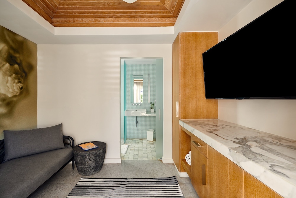 Loews Miami Beach Hotel - photo 114