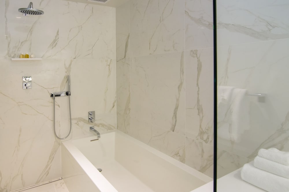 The Benson Portland Curio Collection by Hilton - photo 44