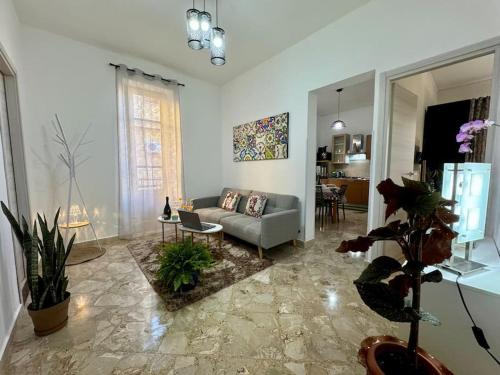 La Dimora di Anna e Ciccio — 4-Star Luxury Hotel in Casteldaccia, Italy