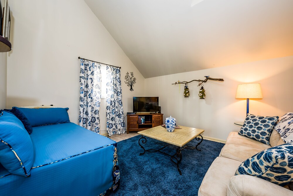 Blue Jay Manor - photo 14