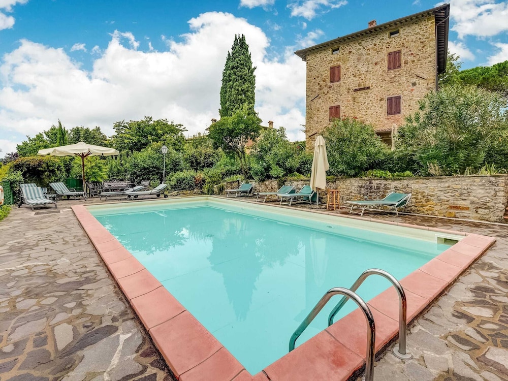 Your Home in a Tuscan Tower — hotel in Monterchi