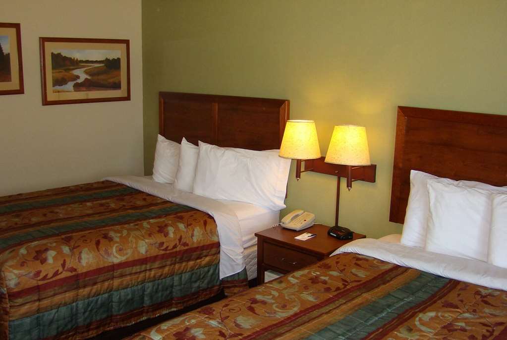 AmericInn by Wyndham Kewanee - photo 8