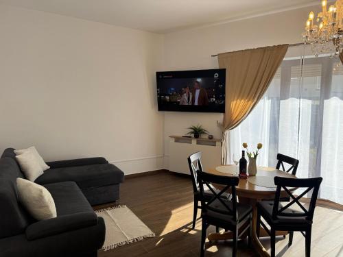 Apartament MAREA GOLD Blisko morza — 4-Star Luxury Hotel in Miedzyzdroje, Poland