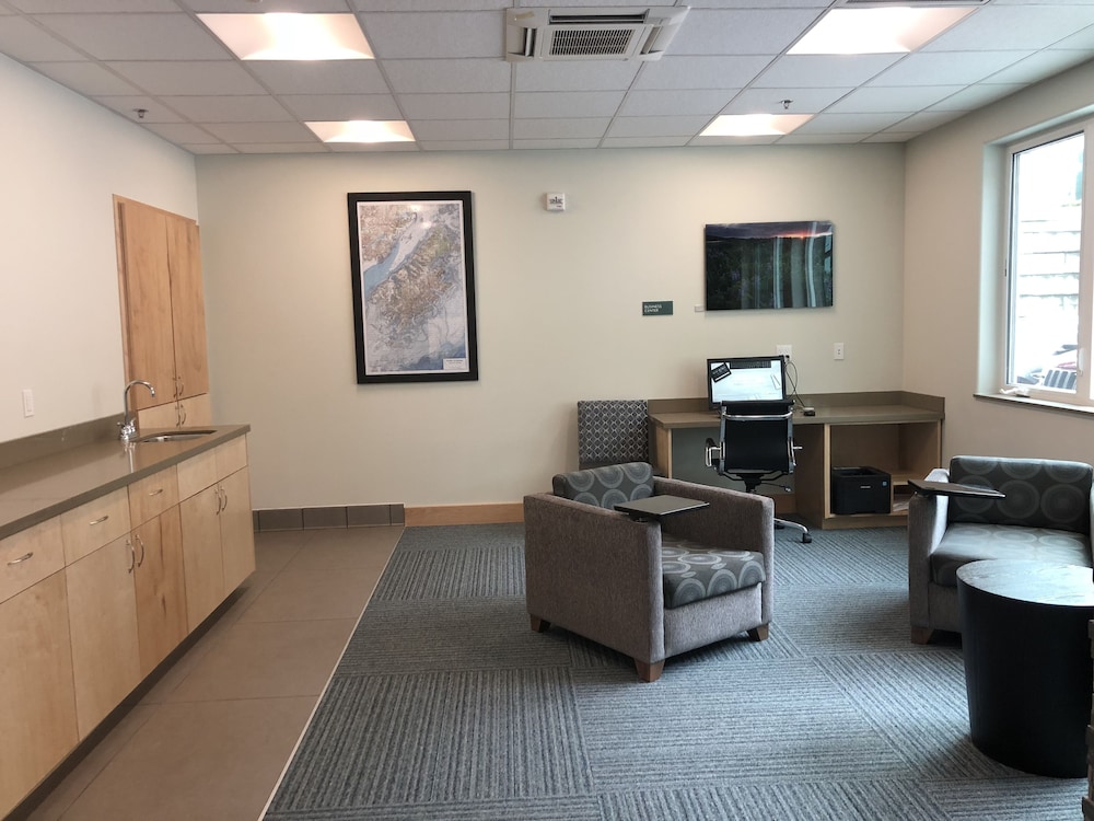 Kodiak Compass Suites - photo 4