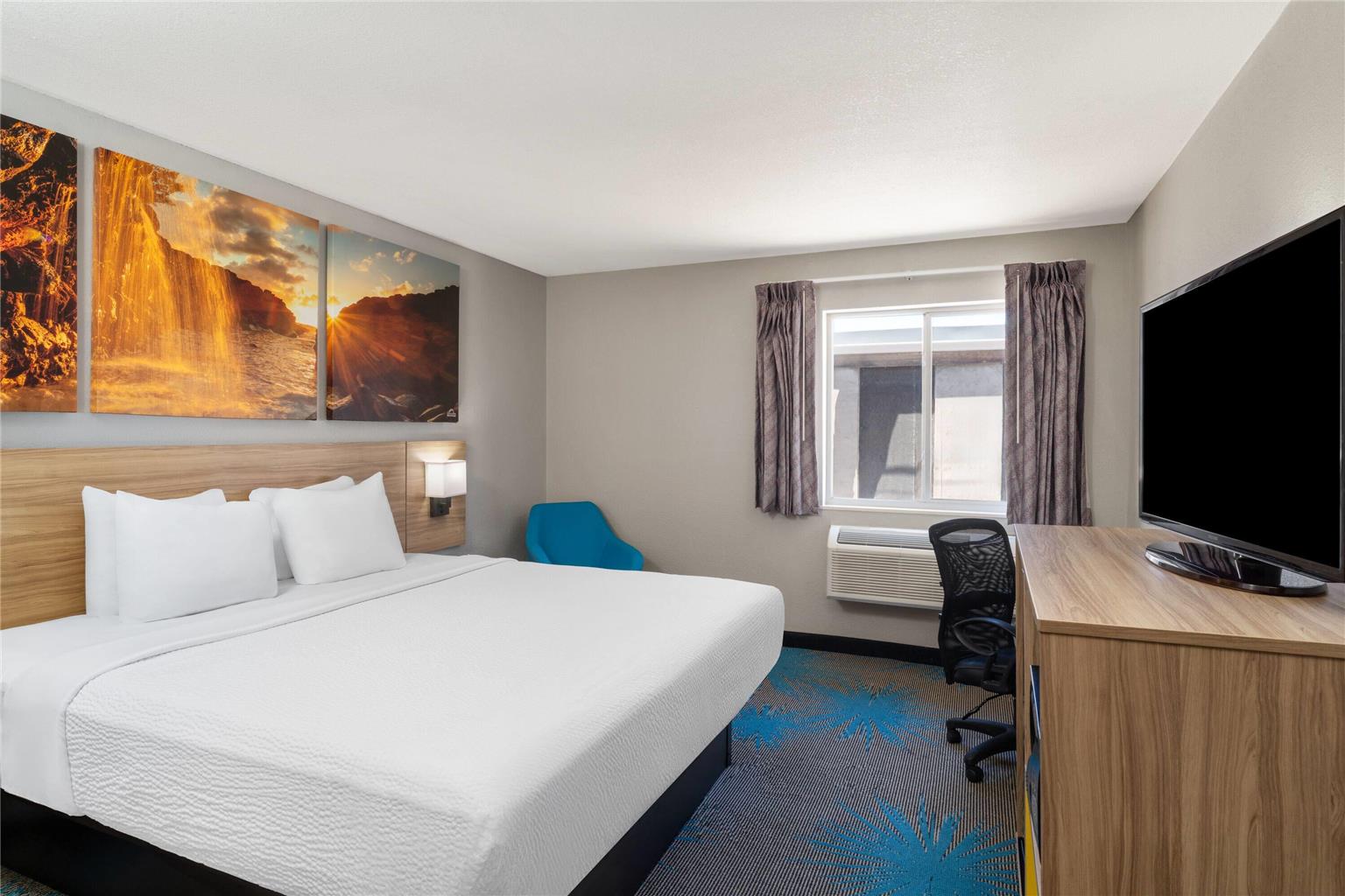 Days Inn by Wyndham Canon City - photo 11