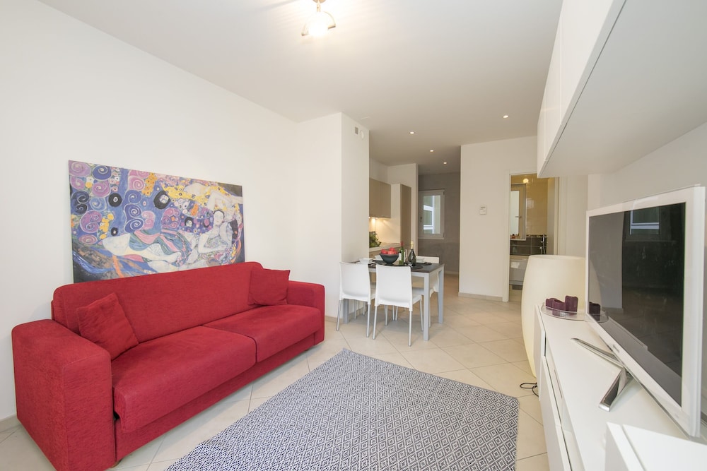 Prestige du Lac 4 — 4-Star Luxury Hotel in Lugano, Switzerland