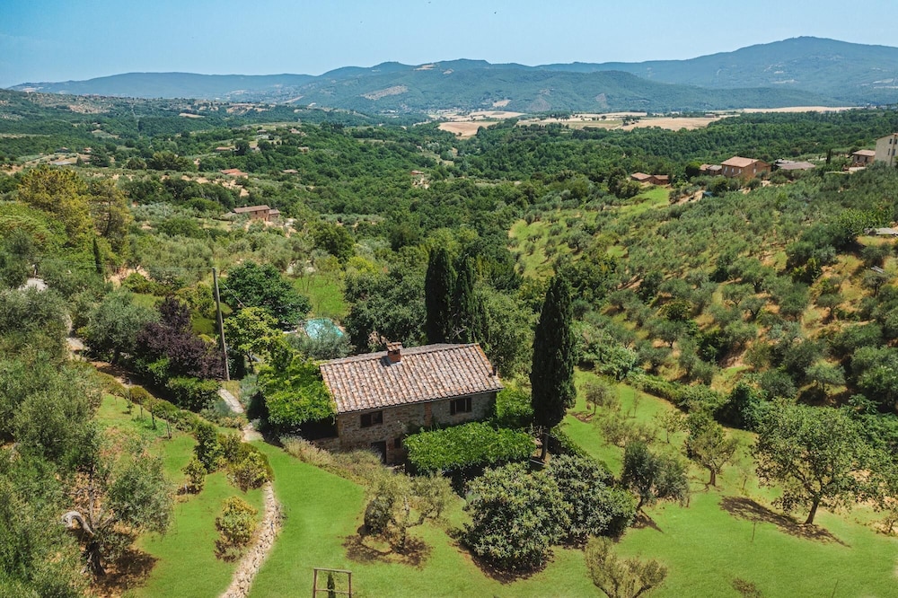 Casa di Pan 6 in Panicale — 4-Star Luxury Hotel in Panicale, Italy
