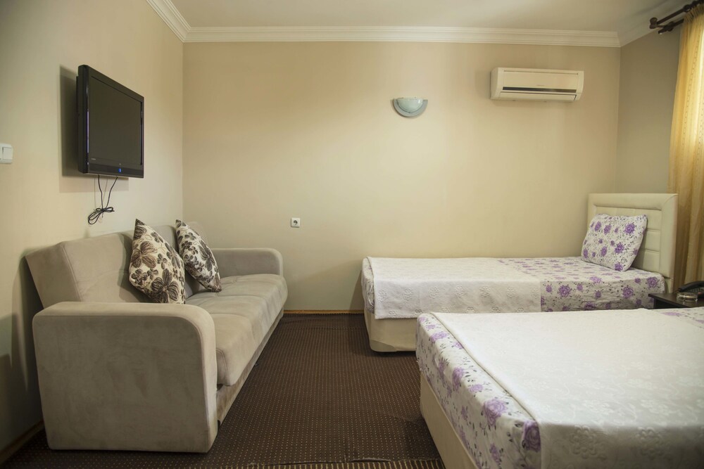 Evim Hotel — hotel in Seyhan