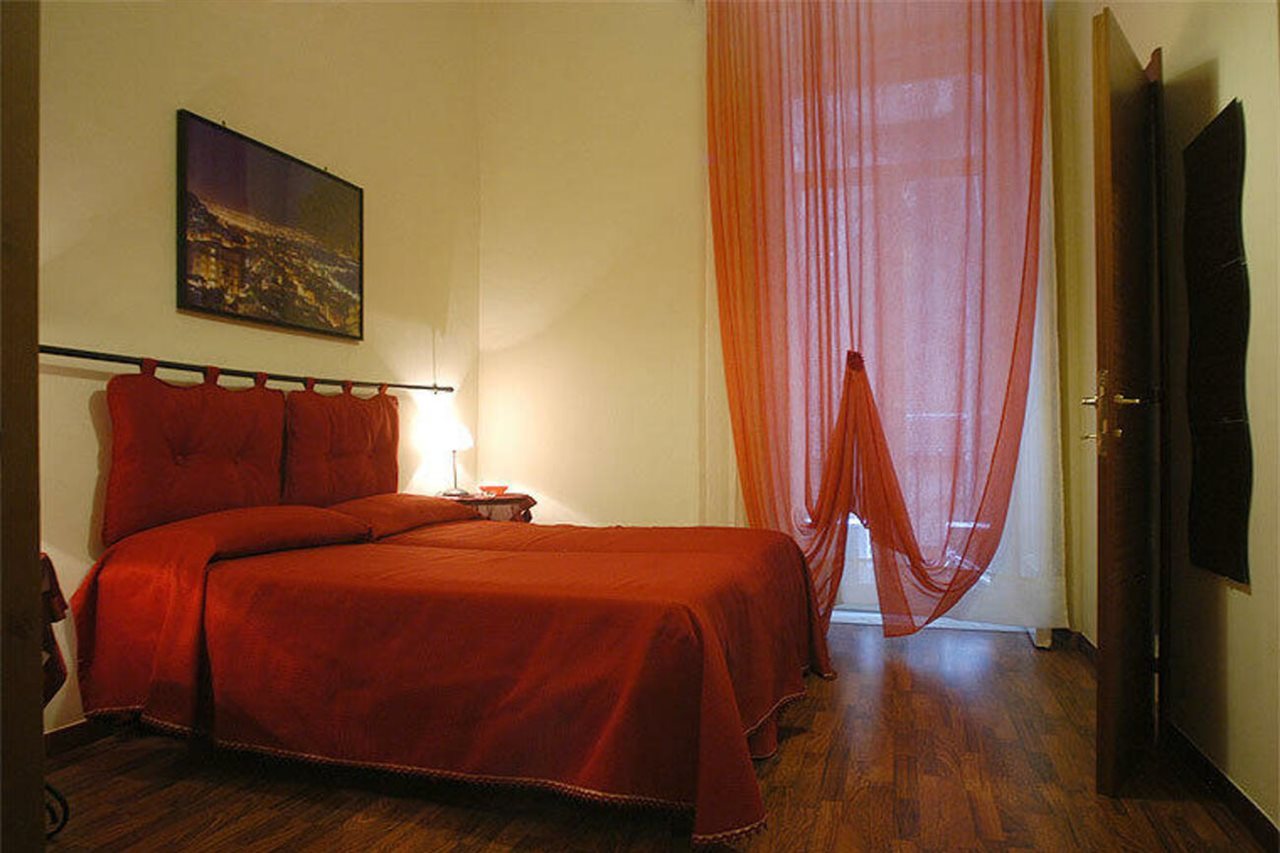 Napolibed - last minute hotel in Naples