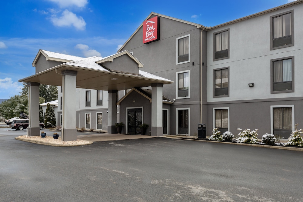 Red Roof Inn & Suites Bloomsburg Mifflinville - photo 29
