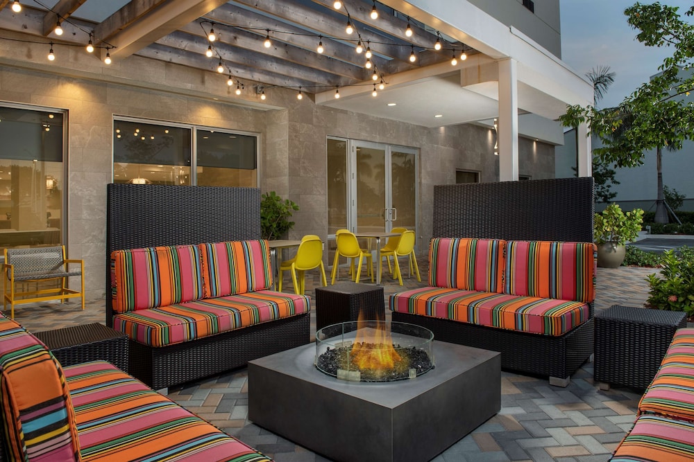 Home2 Suites by Hilton Miami Doral West Airport - photo 39