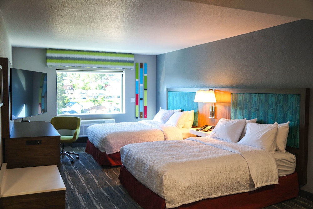 Hampton Inn Lead - photo 8