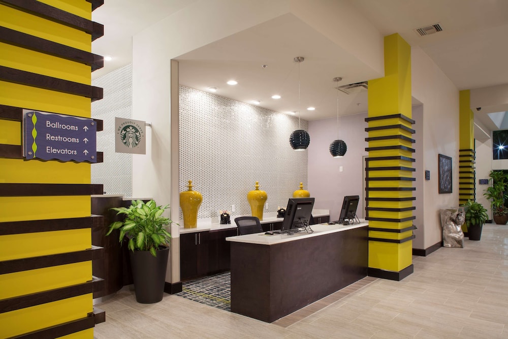 DoubleTree by Hilton Hotel Jacksonville Airport - photo 64