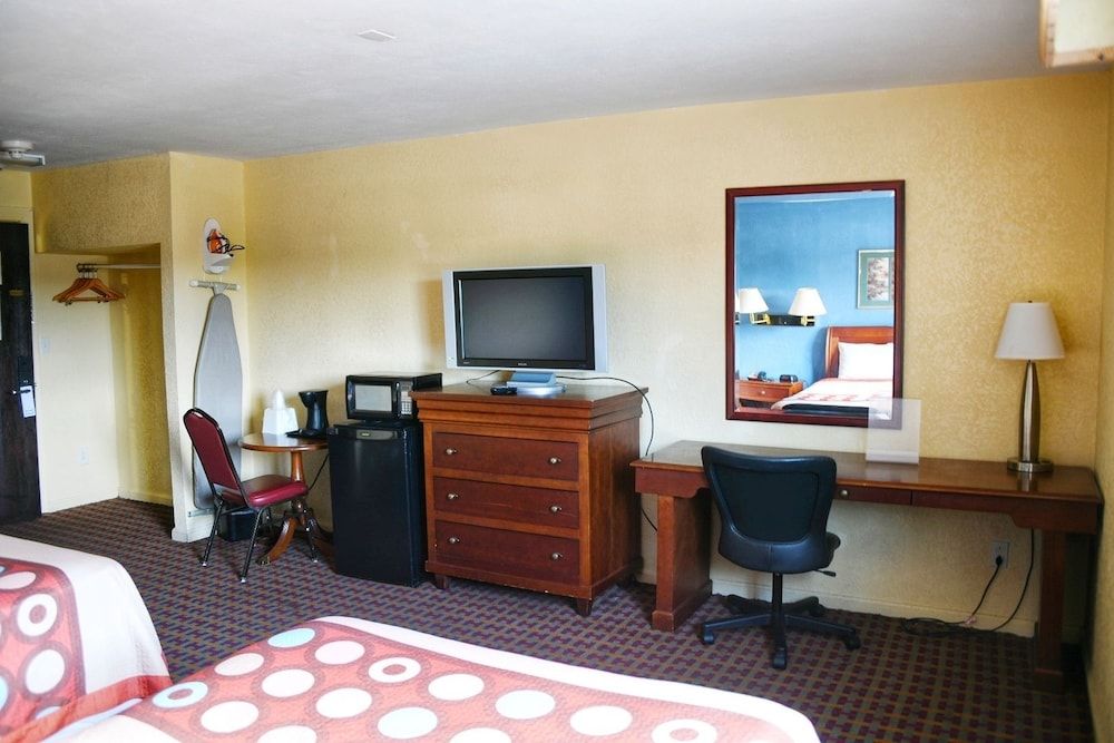 Super 8 Weymouth Boston Area - photo 14